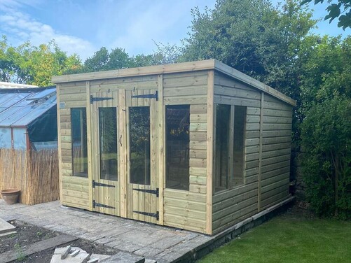 #SHP035 10x10 Pent Summer House