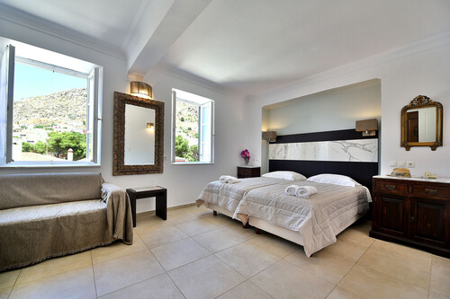 Mistral Hotel - Hydra  