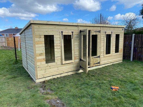 #SHP041 18x10 Pent Summer House