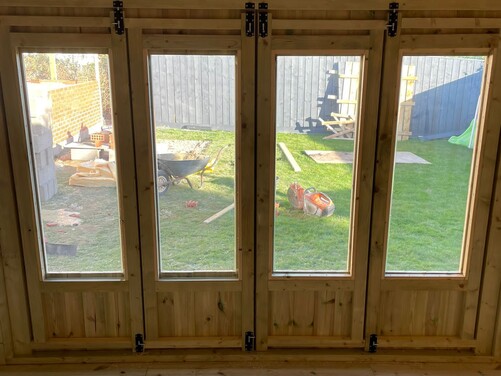 #SHP046 20x10 Pent Summer House