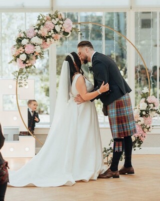 Wedding gallery | Vickys Flowers | Wedding Flowers Edinburgh | Wedding Florist Edinburgh | Wedding Floristry Edinburgh