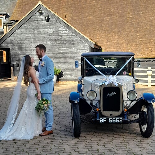 Gallery | Wedding Cars Harpenden, St Albans, Watford, Hemel Hempstead | Heritage Classic Cars