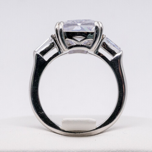 Vintage Style Zirconia Stone Set on Silver