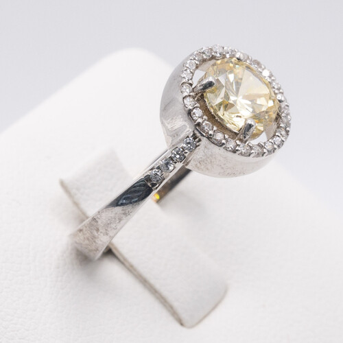 Yellow moissanite stone set on 925 sterling silver ring