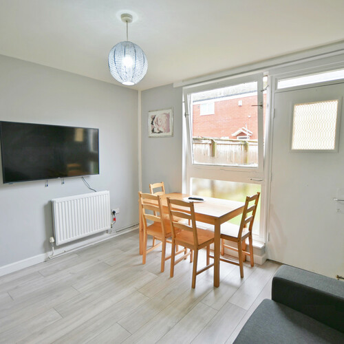 Room In 3-Bed Shared House For Rent