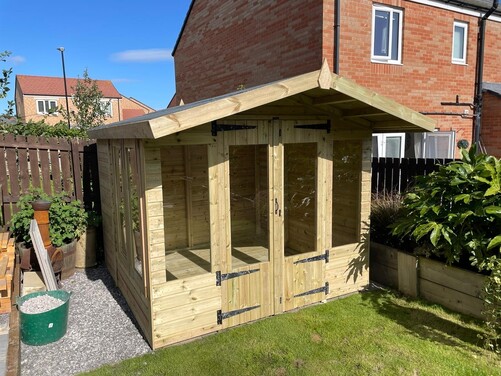 #SHA074 8x8 Apex Summer House