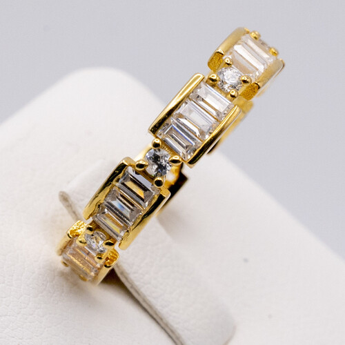 Zirconia Stone on Yellow Gold Plated 925 Sterling Silver Ring