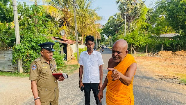 அனைத்து தமிழர்களையும் வெட்டுவேன்