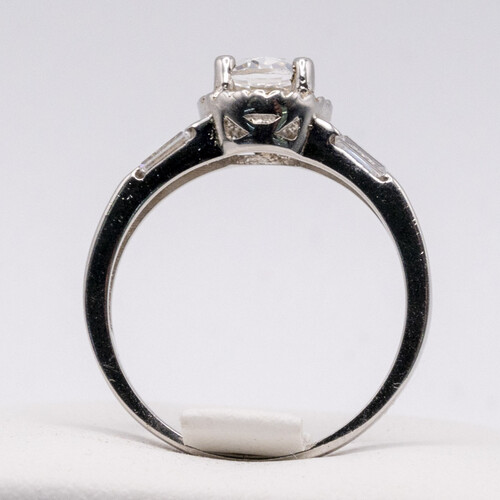 Solitaire zirconia stone set on rhodium plated 925 sterling silver ring