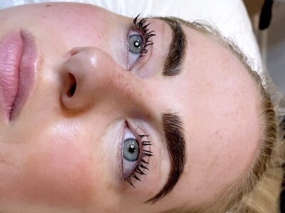 Semi Permanent Eyebrows