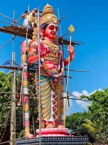 கிழக்கு மாகாணத்தில் நிறுவப்பட்ட மிக உயரமான பாலமுருகன் சிலை