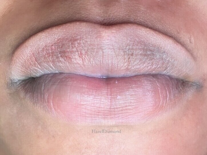 Semi Permanent Lips