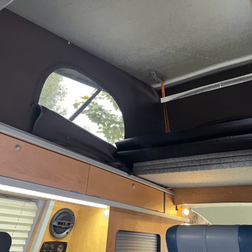 Toyota Regius WELLHOUSE Camper Van 4 Berth 2.7 Petrol Automatic