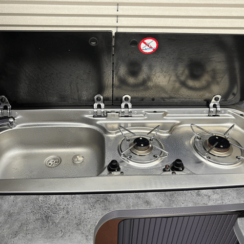 Toyota Regius WELLHOUSE Camper Van 4 Berth 2.7 Petrol Automatic