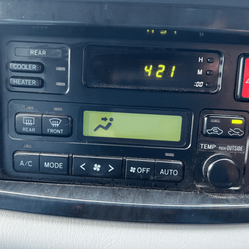 Toyota Regius WELLHOUSE Camper Van 4 Berth 2.7 Petrol Automatic