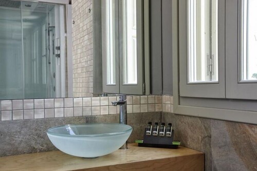 Cascade Holiday Resort – Poros 