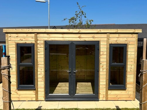 #PVC032 14x8 Pent Summer House