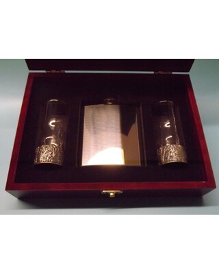 Wooden Gift boxed polished flask & 2 pheasant embossed polished shot glasses