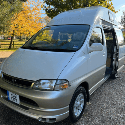 Toyota Granvia WELLHOUSE Camper Van 2 Berth 2690cc Petrol Automatic PRO Conversion