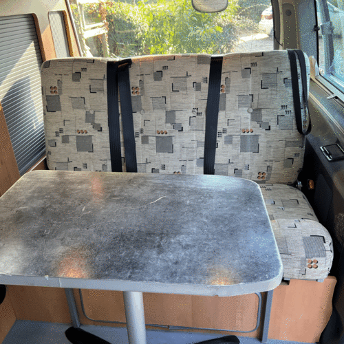 Toyota Granvia WELLHOUSE Camper Van 2 Berth 2690cc Petrol Automatic PRO Conversion