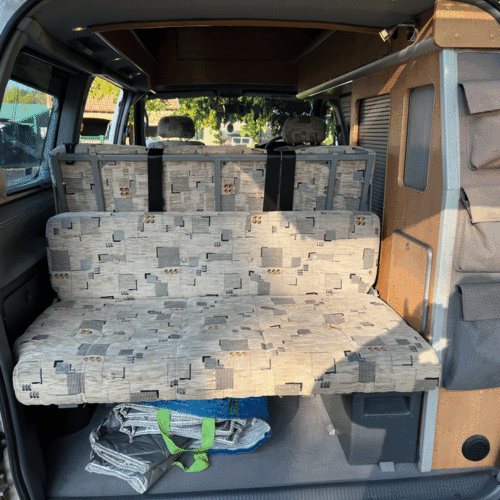 Toyota Granvia WELLHOUSE Camper Van 2 Berth 2690cc Petrol Automatic PRO Conversion