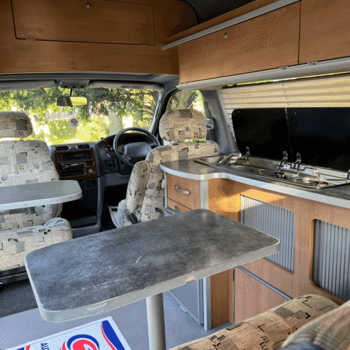 Toyota Granvia WELLHOUSE Camper Van 2 Berth 2690cc Petrol Automatic PRO Conversion