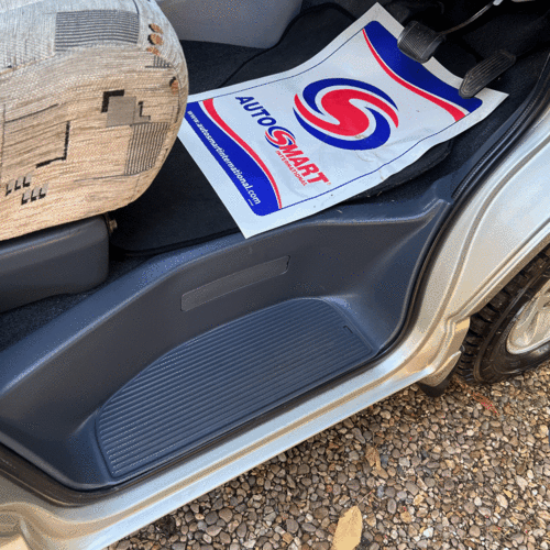 Toyota Granvia WELLHOUSE Camper Van 2 Berth 2690cc Petrol Automatic PRO Conversion