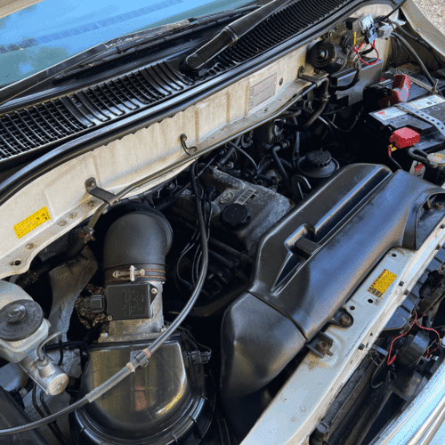 Toyota Granvia WELLHOUSE Camper Van 2 Berth 2690cc Petrol Automatic PRO Conversion