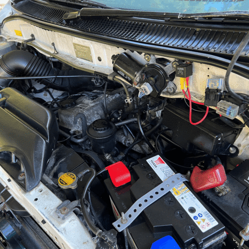 Toyota Granvia WELLHOUSE Camper Van 2 Berth 2690cc Petrol Automatic PRO Conversion