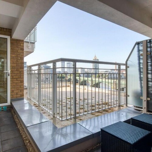 Lombard Road, London, SW11