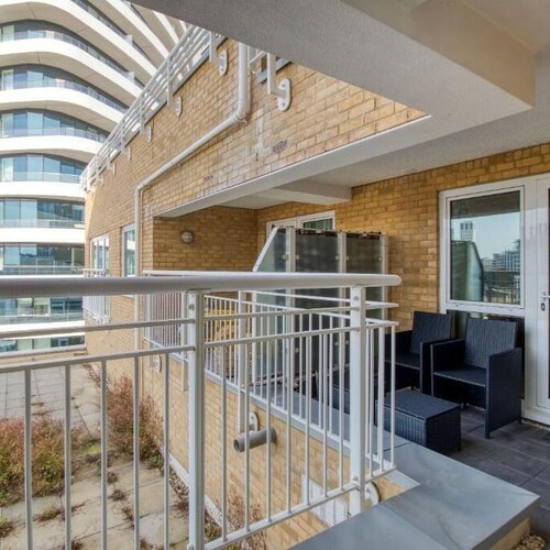 Lombard Road, London, SW11