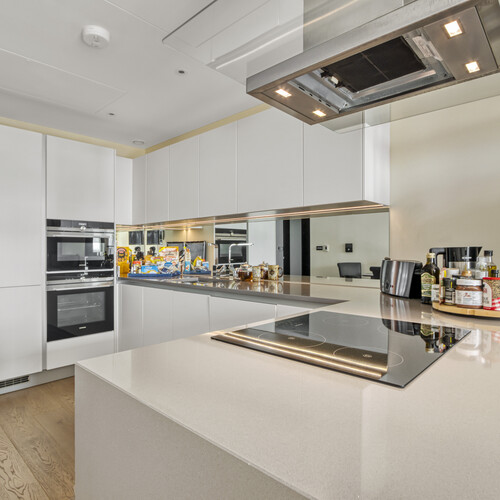 Sopwith Way, London, SW11