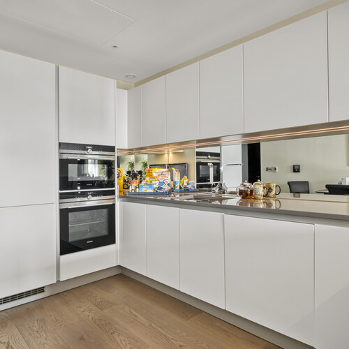 Sopwith Way, London, SW11