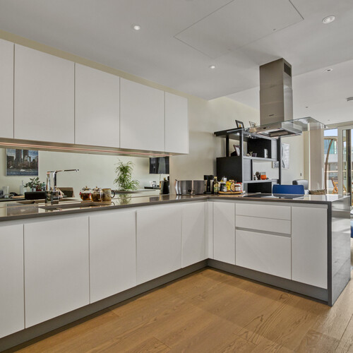 Sopwith Way, London, SW11