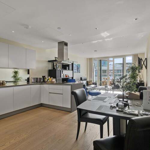 Sopwith Way, London, SW11