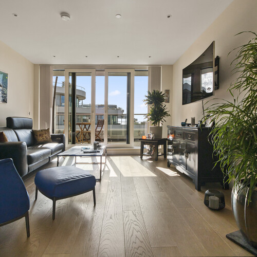 Sopwith Way, London, SW11