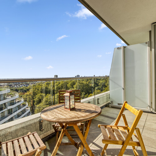 Sopwith Way, London, SW11