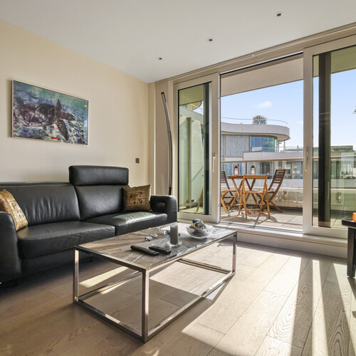 Sopwith Way, London, SW11