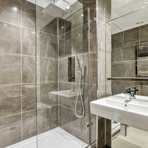 Sopwith Way, London, SW11