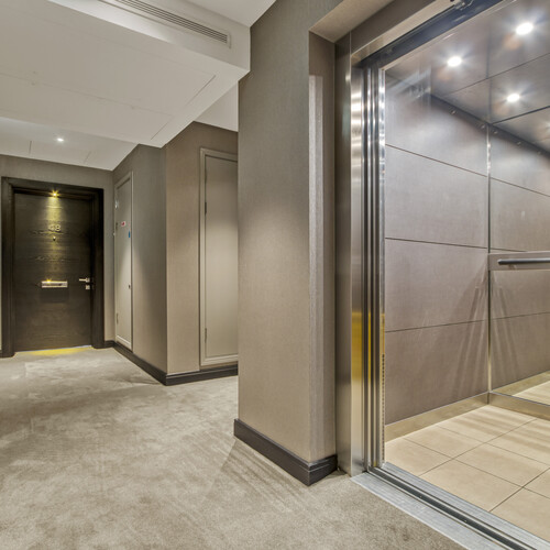 Sopwith Way, London, SW11