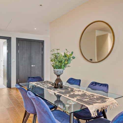 Sopwith Way, London, SW11