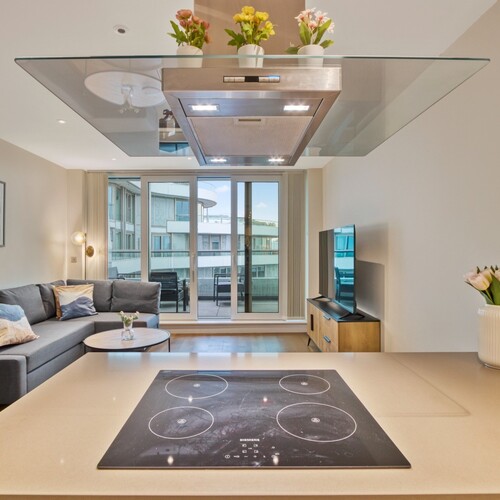 Sopwith Way, London, SW11