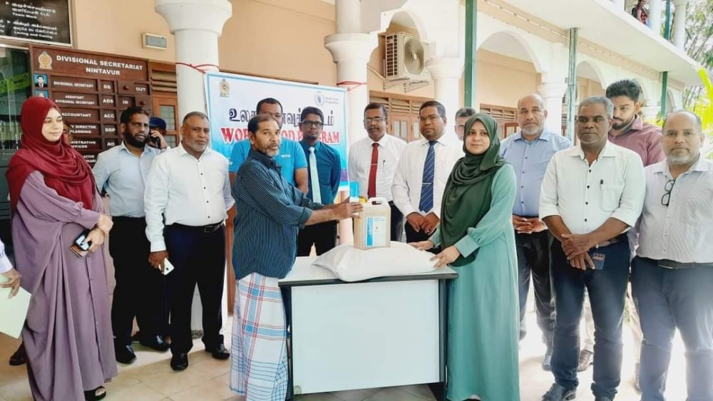 உலக உணவுத் திட்டத்தின் கீழ் உலருணவு பொதிகள் வழங்கல்