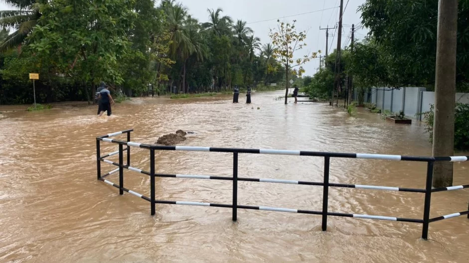 புதுக்குடியிருப்பில் வெள்ளம்