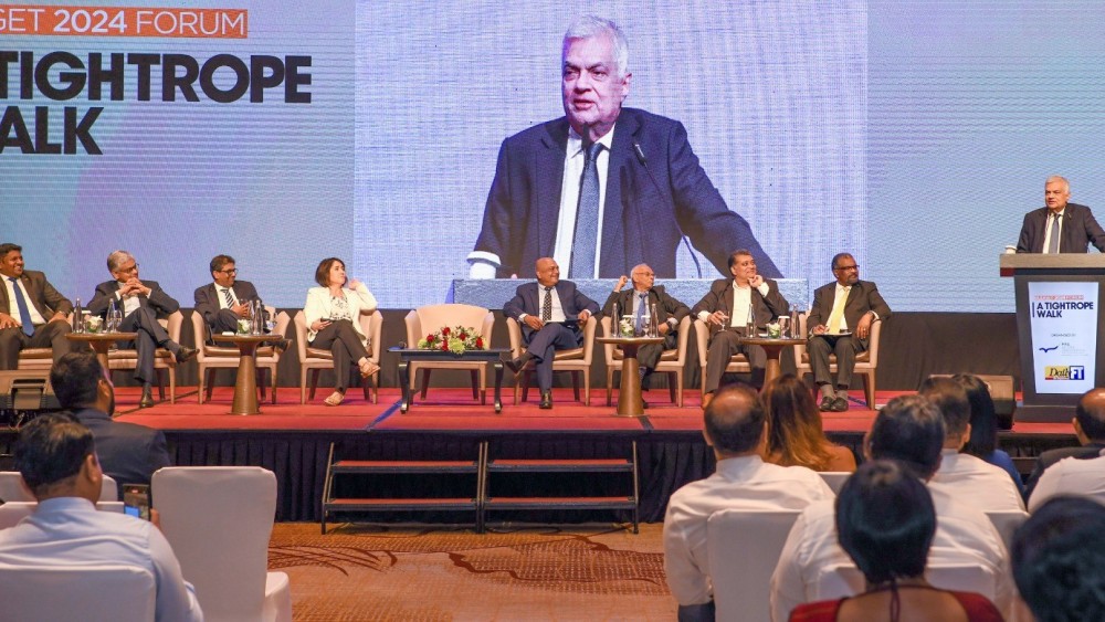 இலங்கையின் பொருளாதார நெருக்கடியை ஒரே வரவு செலவு திட்டத்தில் நிவர்த்திக்க முடியாது