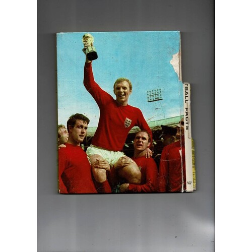 The clipper book of Football facts by Clipper Publishing (hardback book) 1970