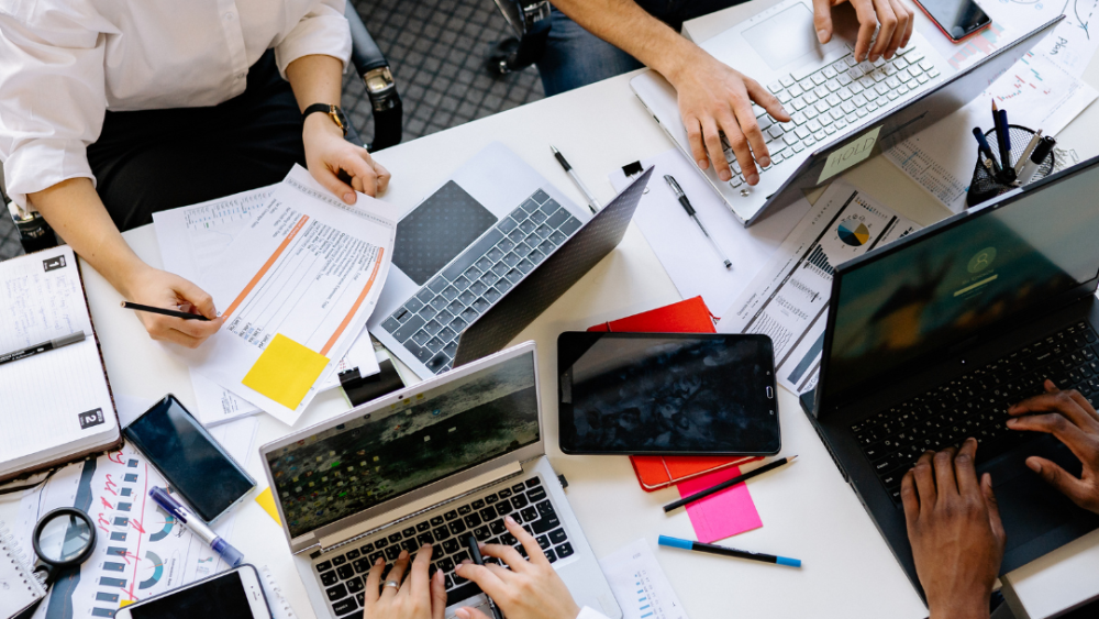 Allergies in the Workplace: Crafting a Welcoming and Allergy-Friendly Environment