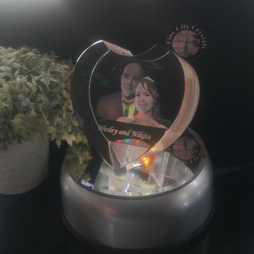 Heart shaped crystal with cut away base