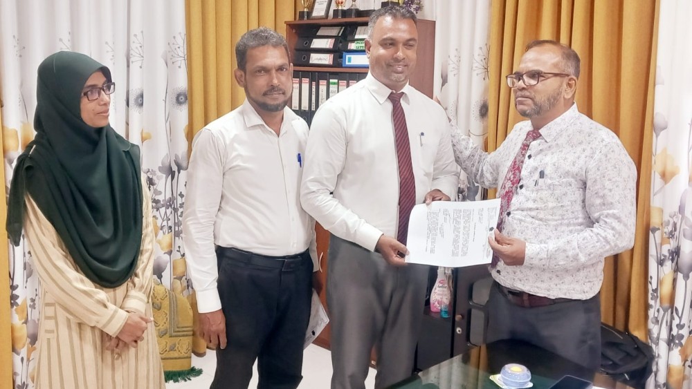 செயலாளர் மருதமுனைக்கு விஜயம்