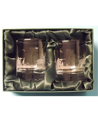 2 Engraved Whisky Glasses with Deer Stalking image
